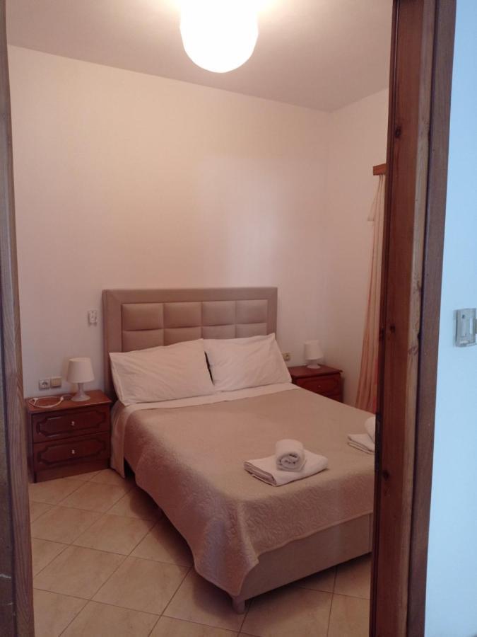 Achilles Apartments Sarandë Exterior foto