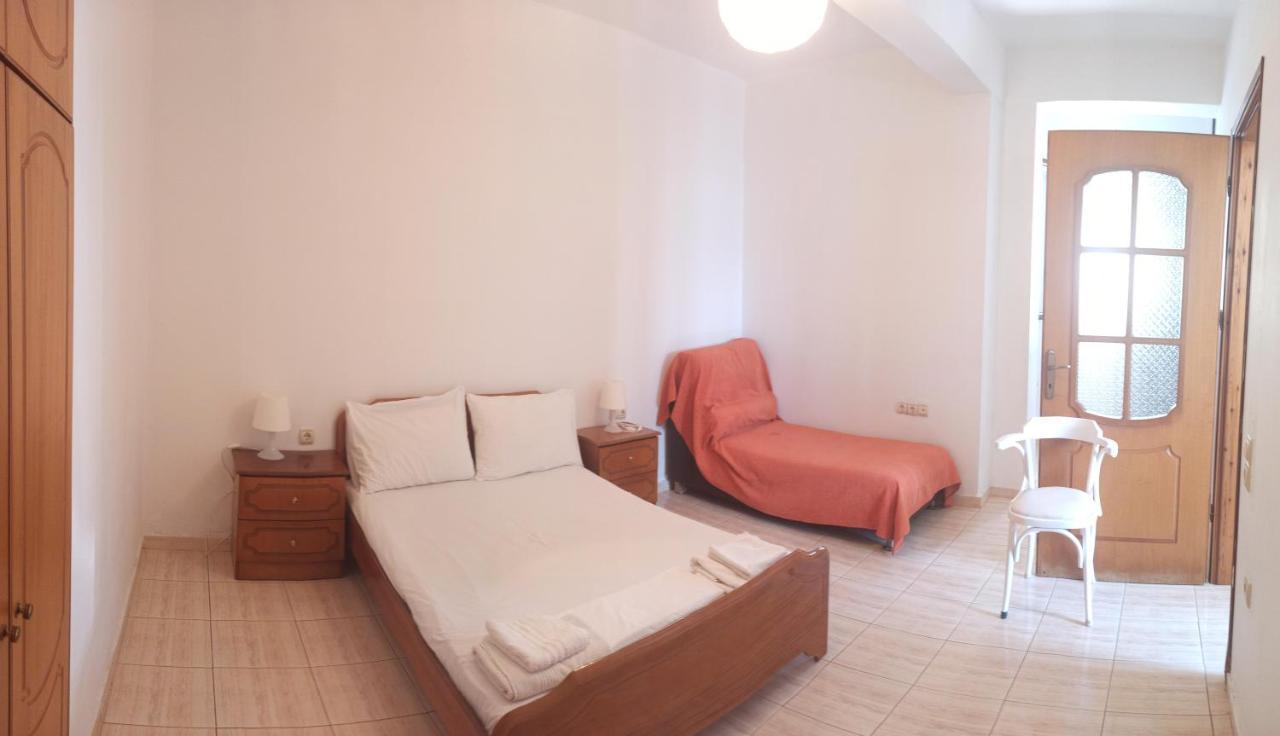 Achilles Apartments Sarandë Exterior foto