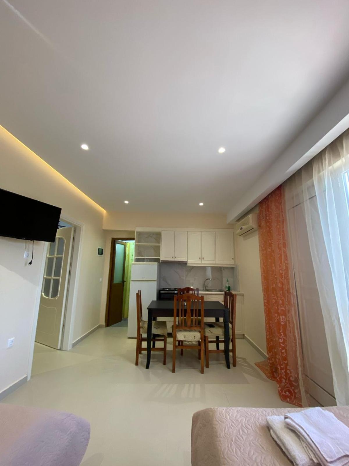 Achilles Apartments Sarandë Zimmer foto